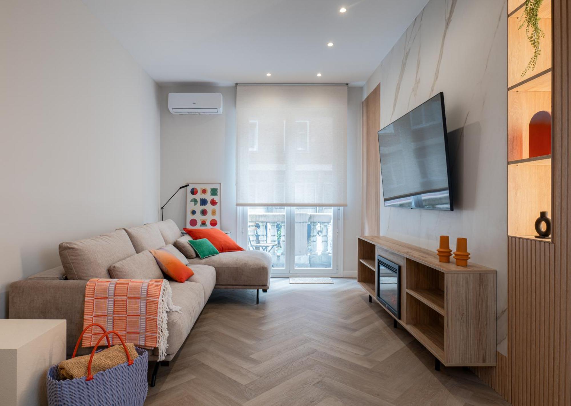 Bilbao Premium With Parking By Aston Rentals Bagian luar foto